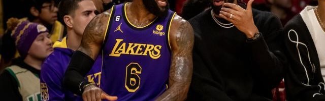 湖人一天受到两次打击，但最黑暗的时光还在后面